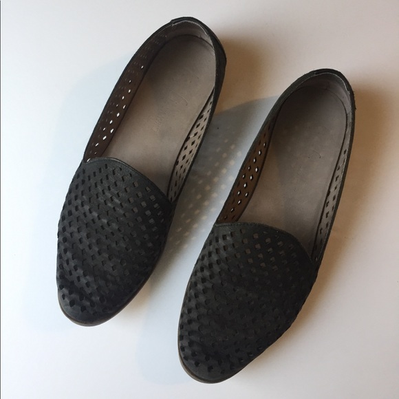 Franco Sarto Shoes - Franco Sarto ~ Laser Cut Loafer Flats ~ Size 6